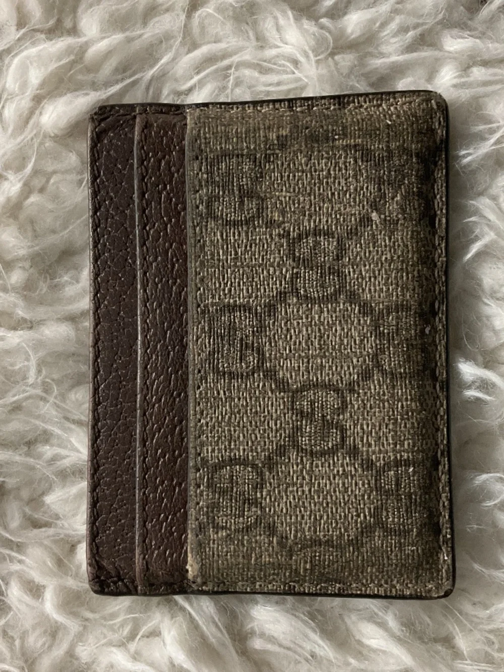 Gucci card holder